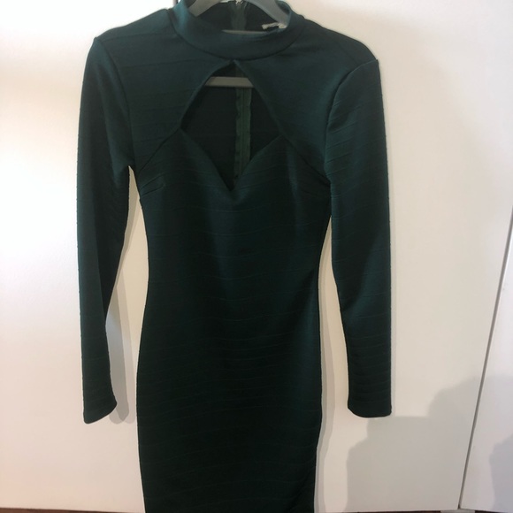 Charlotte Russe Dresses | Charlotte Russe Emerald Green Dress Size Xs | Color: Green | Size: Xs | Pennypal2012'S Closet